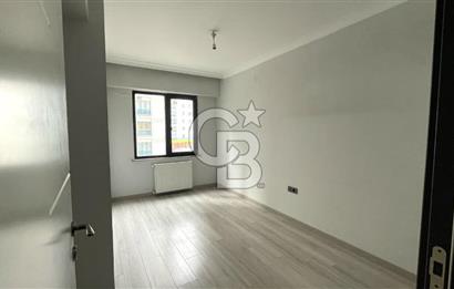 MAVERA AHSEN SİTESİNDE METROBÜSE YAKIN BOŞ KİRALIK DAİRE