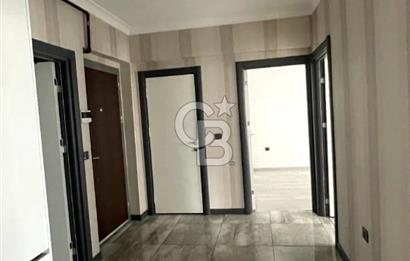 MAVERA AHSEN SİTESİNDE METROBÜSE YAKIN BOŞ KİRALIK DAİRE