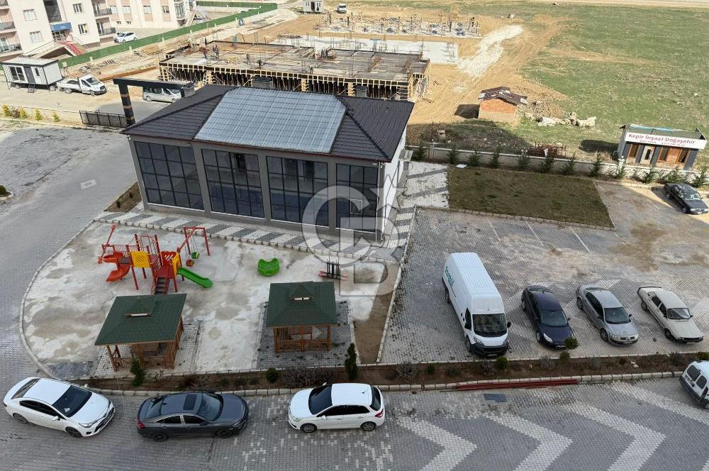 AFYON MERKEZ ERKMEN CUMHURİYET'TE KİRALIK 4+1 SİTE İÇİ DAİRE