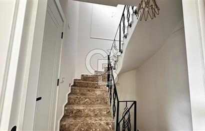 Seferihisar Tepecik Mahellesin 'de Kiralık 2+1 Dubleks Villa