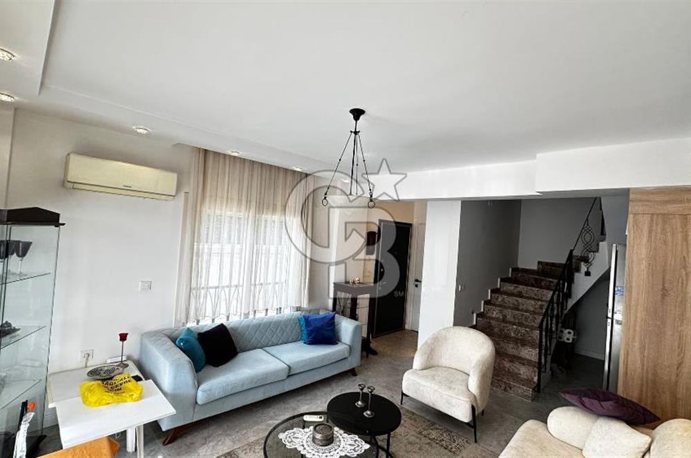 Seferihisar Tepecik Mahellesin 'de Kiralık 2+1 Dubleks Villa