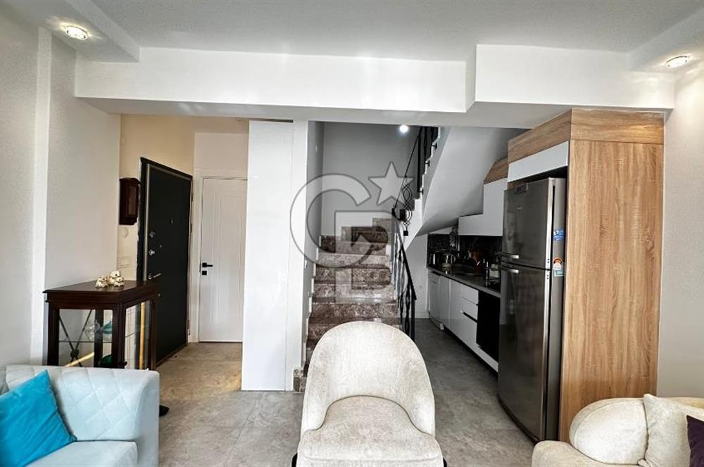 Seferihisar Tepecik Mahellesin 'de Kiralık 2+1 Dubleks Villa