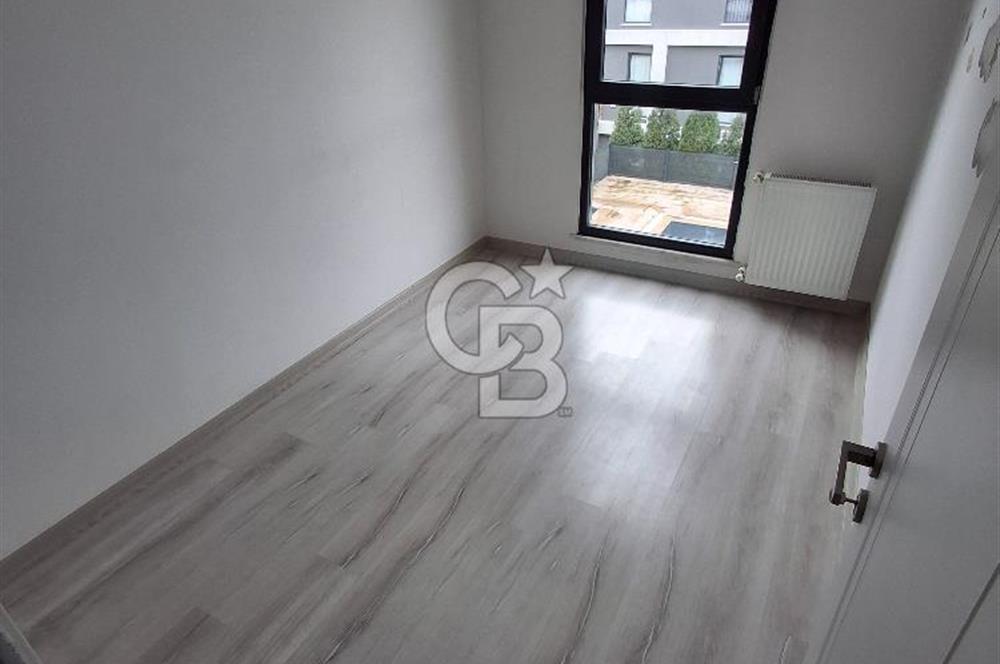 SANCAKTEPE DE GÜVENLİKLİ SİTEDE 2+1 DAİRE