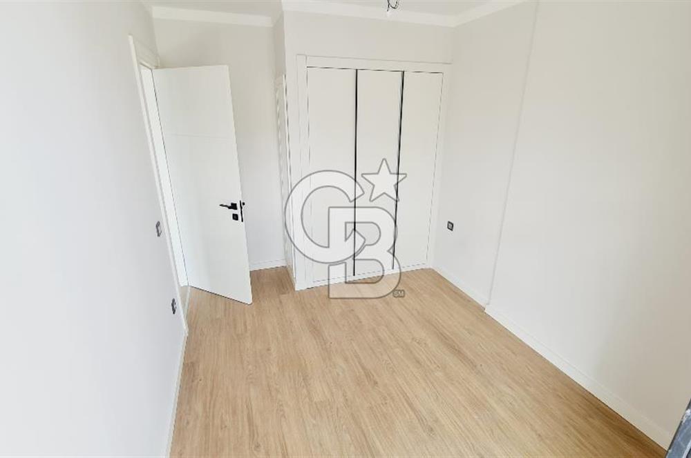 Manisa Meydan Sitesi  Satılık 1+1 Daire