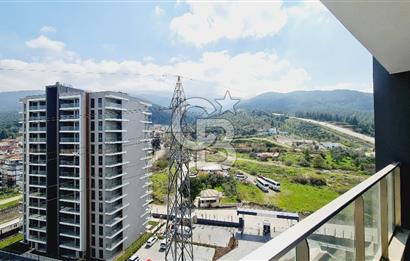 Manisa Meydan Sitesi  Satılık 1+1 Daire