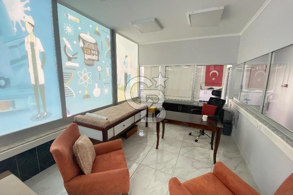 MENEMEN MERKEZDE KİRALIK İKİ CEPHELİ GENİŞ DÜKKAN