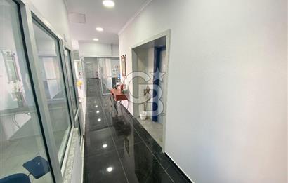 MENEMEN MERKEZDE KİRALIK İKİ CEPHELİ GENİŞ DÜKKAN