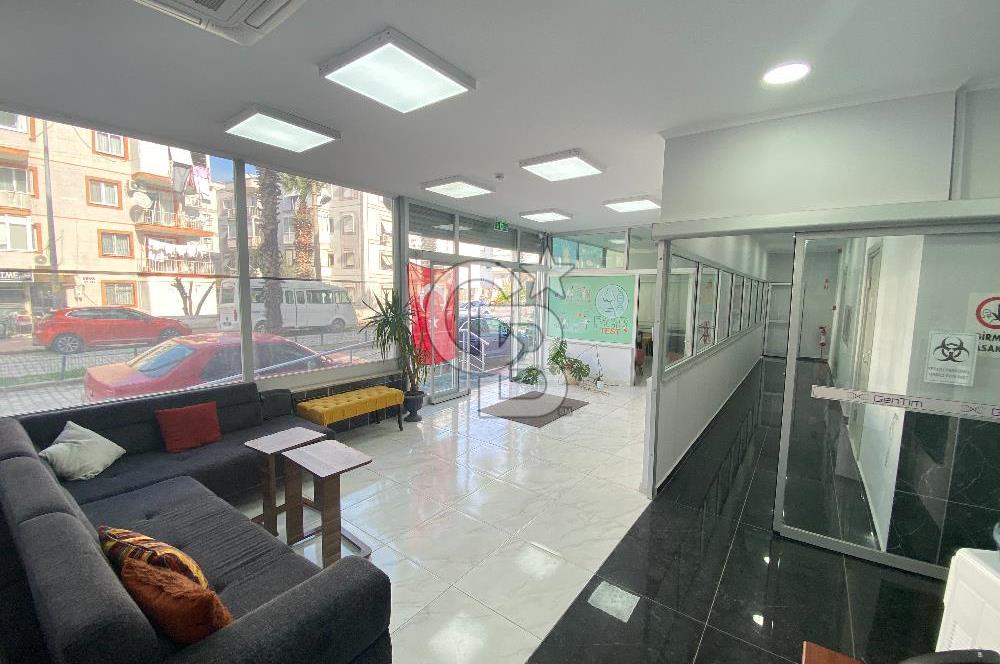 MENEMEN MERKEZDE KİRALIK İKİ CEPHELİ GENİŞ DÜKKAN