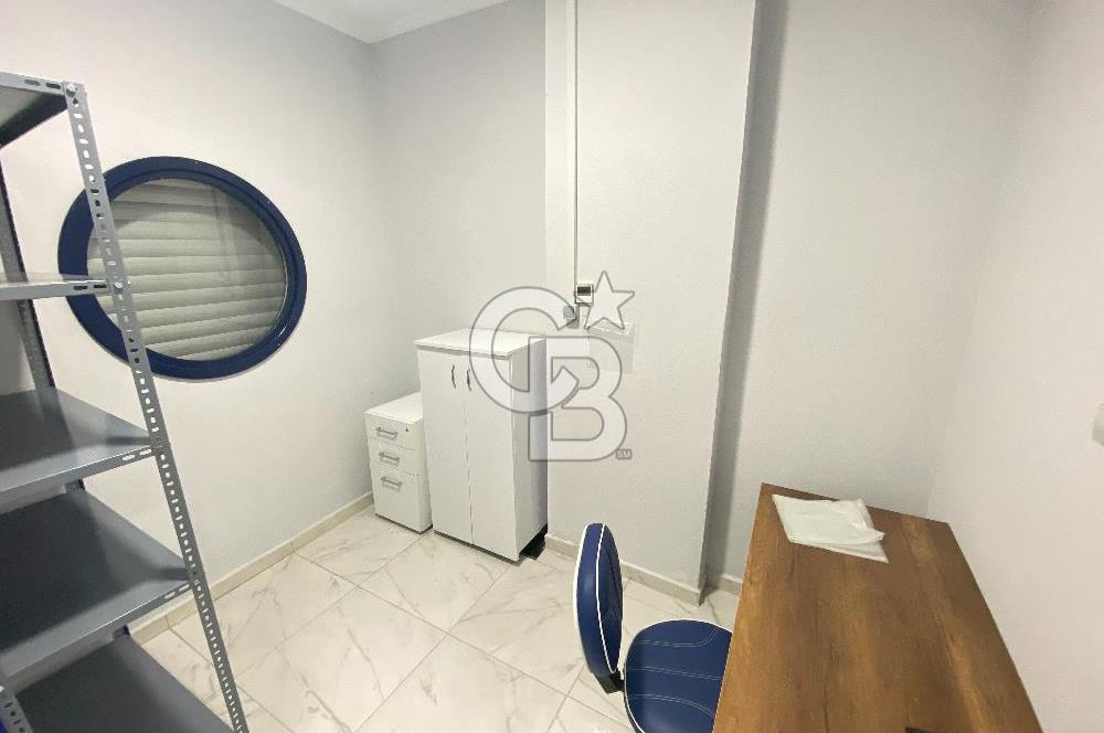 MENEMEN MERKEZDE KİRALIK İKİ CEPHELİ GENİŞ DÜKKAN