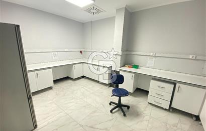 MENEMEN MERKEZDE KİRALIK İKİ CEPHELİ GENİŞ DÜKKAN