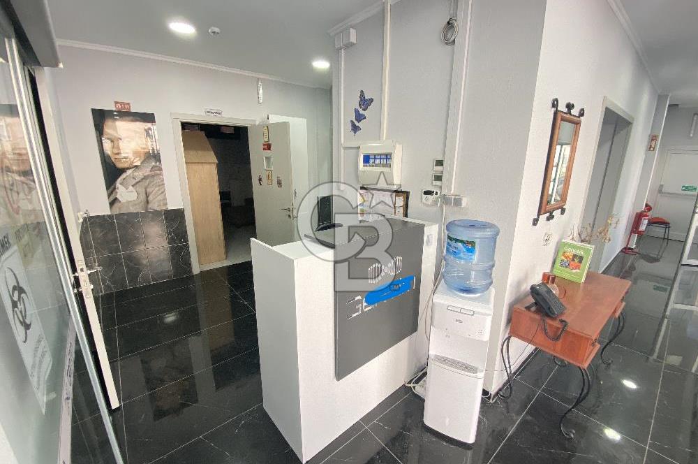 MENEMEN MERKEZDE KİRALIK İKİ CEPHELİ GENİŞ DÜKKAN