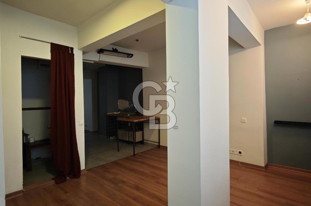 TÜNEL MEYDANA,METROYA YAKIN, 50M2, 1+1 EŞYASIZ KİRALIK OFİS VEYA KONUT