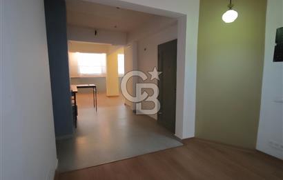 TÜNEL MEYDANA,METROYA YAKIN, 50M2, 1+1 EŞYASIZ KİRALIK OFİS VEYA KONUT