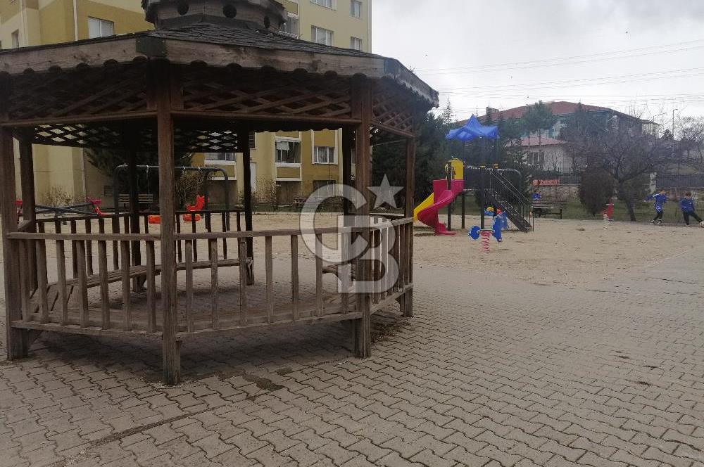 PARK EYMİR TOKİ KONUTLARI CUMHURİYET SİTESİNDE SATILIK L5 (4+1)