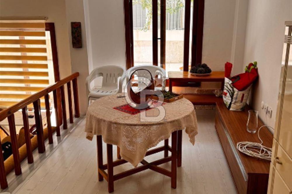 Çeşme Dalyan’da Dublex Yazlık