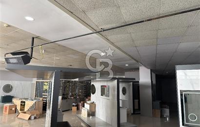 HADIMKÖY YOLU | 33 MT CEPHE | SHOWROOMLU 4.250 m² FABRİKA