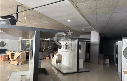 HADIMKÖY YOLU | 33 MT CEPHE | SHOWROOMLU 4.250 m² FABRİKA