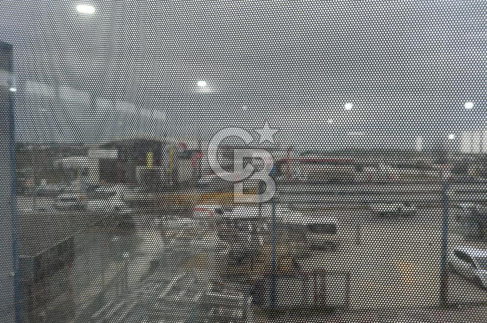 HADIMKÖY YOLU | 33 MT CEPHE | SHOWROOMLU 4.250 m² FABRİKA