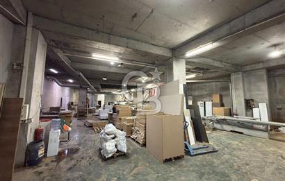 HADIMKÖY YOLU | 33 MT CEPHE | SHOWROOMLU 4.250 m² FABRİKA