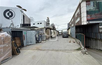 HADIMKÖY YOLU | 33 MT CEPHE | SHOWROOMLU 4.250 m² FABRİKA