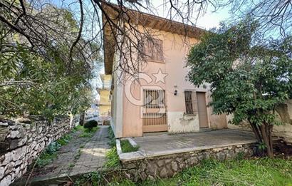 DEÜ Eğitim Fakültesine Yakın Tarihi Dokuda Bahçeli Müstakil Ev