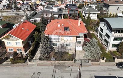 ÇAYYOLU BEYLER CADDESİ 1000m² ASANSÖRLÜ7+2 HAVUZLU SATILIK VİLLA