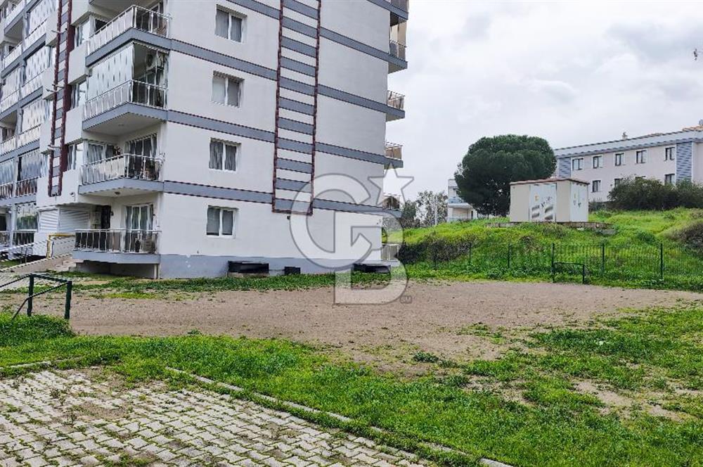 Karşıyaka Zübeyde hanım'da, arakat, satılık daire