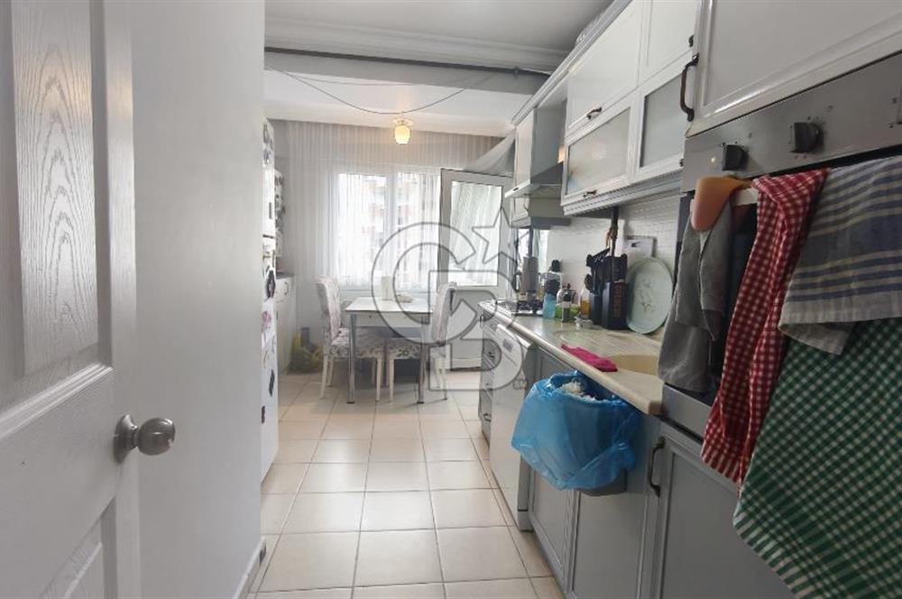 Karşıyaka Zübeyde hanım'da, arakat, satılık daire