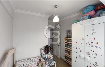 Karşıyaka Zübeyde hanım'da, arakat, satılık daire