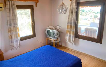 Satılık Palamutbükü Ful Deniz Manzaralı Denize 650m Müstakil Ev