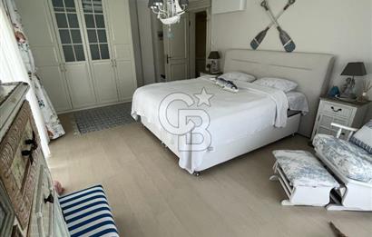 Çeşme mamurbaba da Emsalsiz malikane 