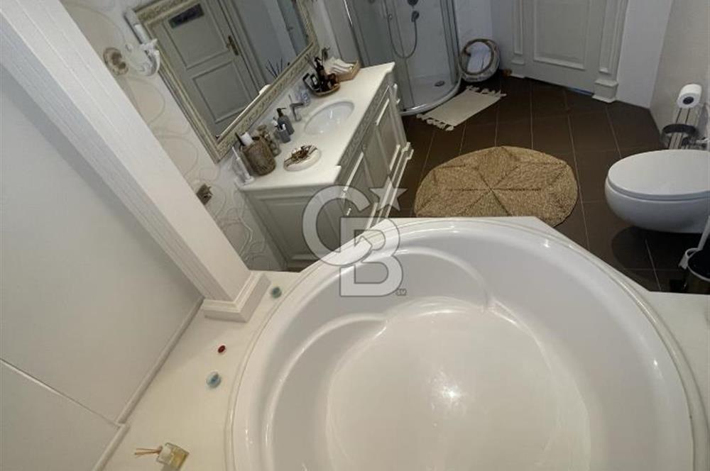 Çeşme mamurbaba da Emsalsiz malikane 