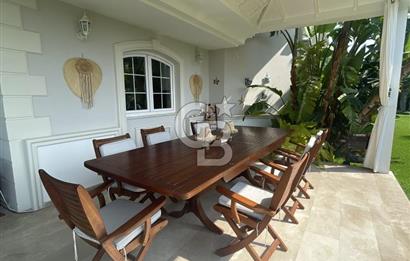 Çeşme mamurbaba da Emsalsiz malikane 