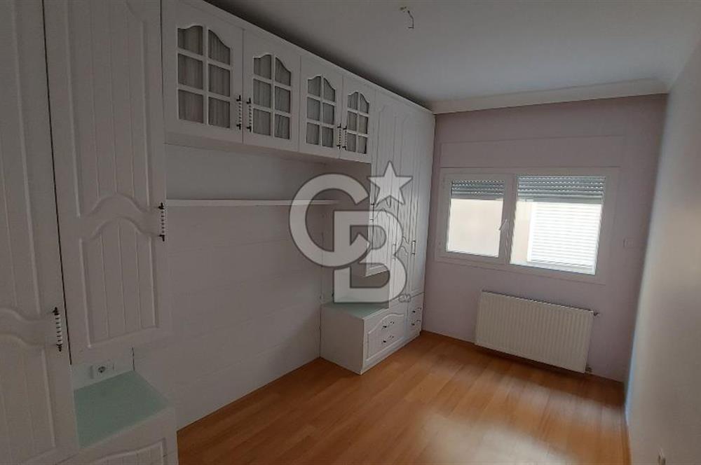 Karşıyaka  Satılık 2+1 