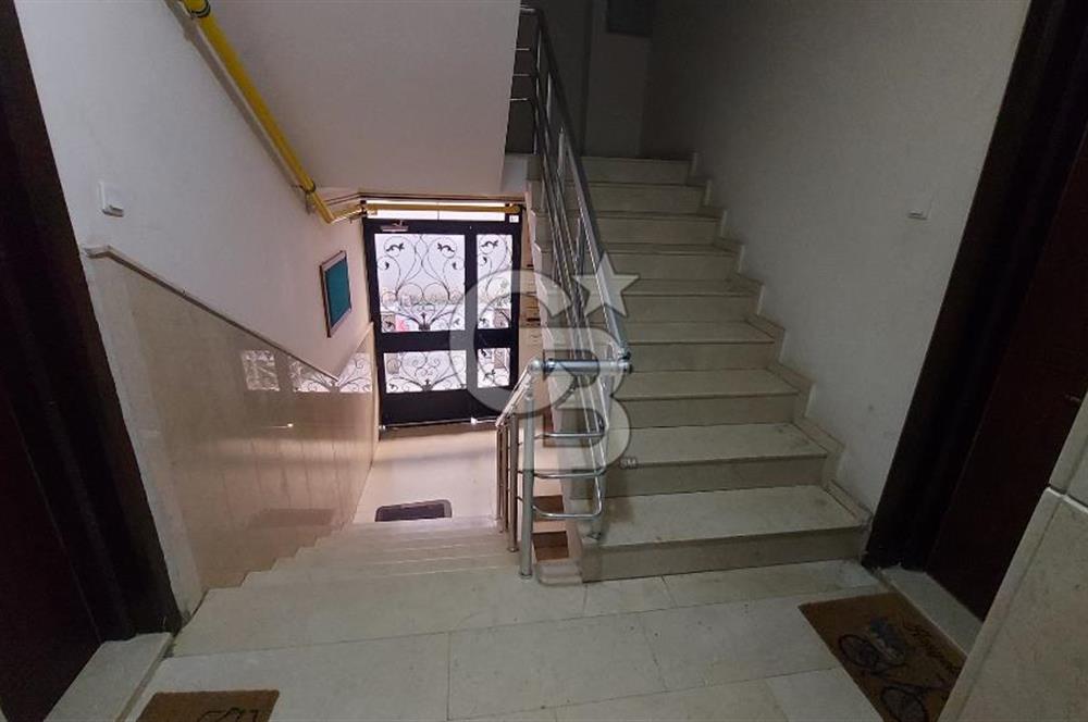 Karşıyaka  Satılık 2+1 