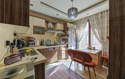 Kartaltepe'de Yüksek Tavanlı, 6+1 Dubleks Daire (Zambak Sitesi)