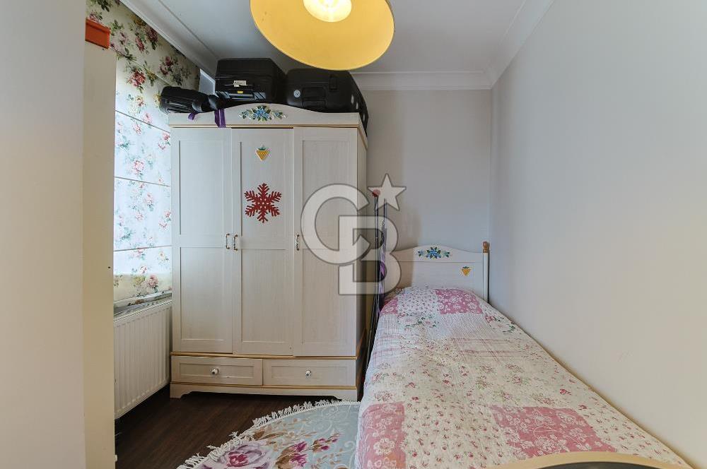 Kartaltepe'de Yüksek Tavanlı, 6+1 Dubleks Daire (Zambak Sitesi)