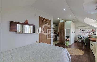 Kartaltepe'de Yüksek Tavanlı, 6+1 Dubleks Daire (Zambak Sitesi)