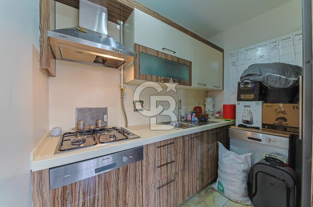 Kartaltepe'de Yüksek Tavanlı, 6+1 Dubleks Daire (Zambak Sitesi)