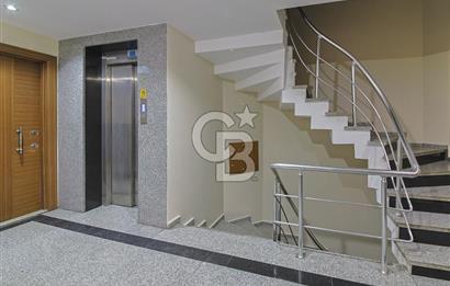 Kartaltepe'de Yüksek Tavanlı, 6+1 Dubleks Daire (Zambak Sitesi)