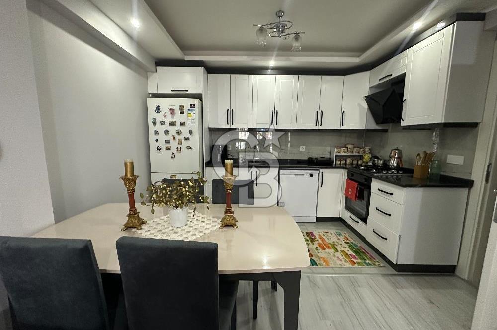 BORNOVA TÜRKAN ÖZİLHAN HASTANESİ YAKINI SATILIK 2+1 DAİRE