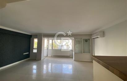 Bostanlı Merkezde,  Kiralık İş Yeri Kullanımına Uygun Daire