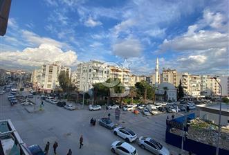 Bostanlı Merkezde,  Kiralık İş Yeri Kullanımına Uygun Daire - 1 - 333340