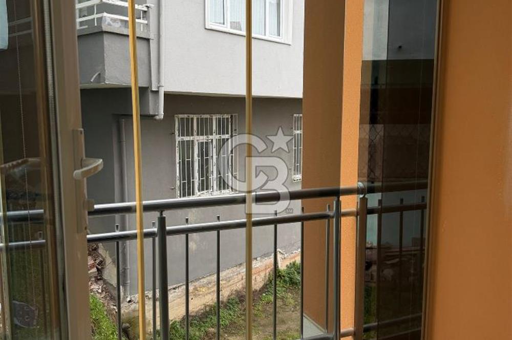 Kirazlimanı Mahallesinde Deniz Manzaralı Daire 