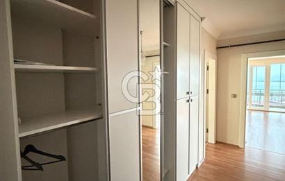 Kirazlimanı Mahallesinde Deniz Manzaralı Daire 