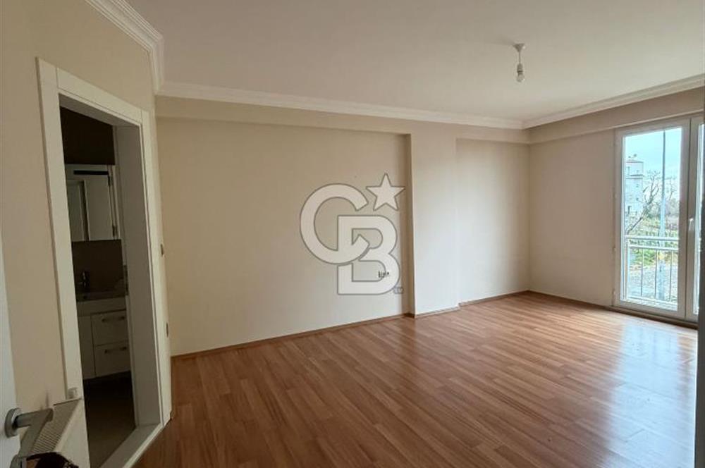 Kirazlimanı Mahallesinde Deniz Manzaralı Daire 