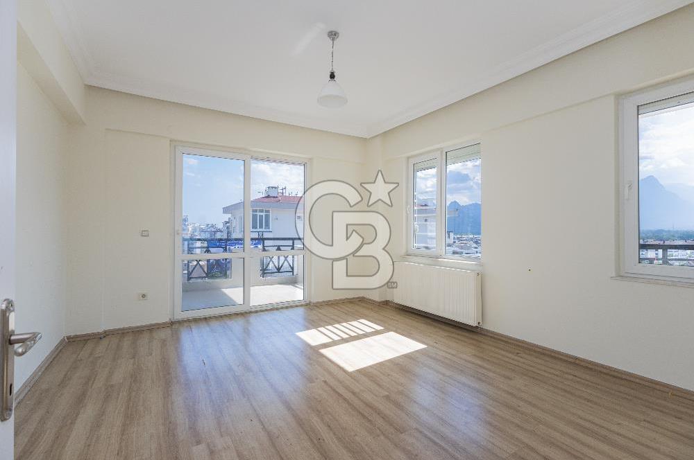 Konyaaltı uncalı mh. önü açık manzaralı site içi havuzlu 3+1