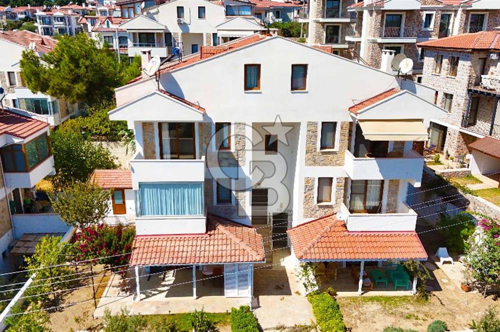 SATILIK DATÇA MERKEZDE DENİZ MANZARALI DUBLEKS DAİRE
