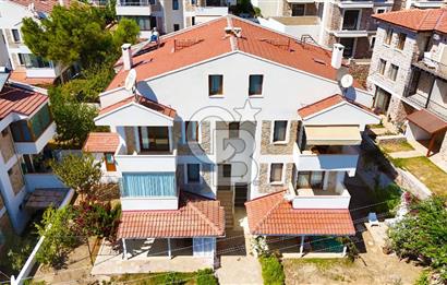 SATILIK DATÇA MERKEZDE DENİZ MANZARALI DUBLEKS DAİRE