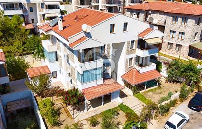 SATILIK DATÇA MERKEZDE DENİZ MANZARALI DUBLEKS DAİRE